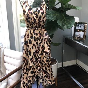Leopard dress with ruffles.